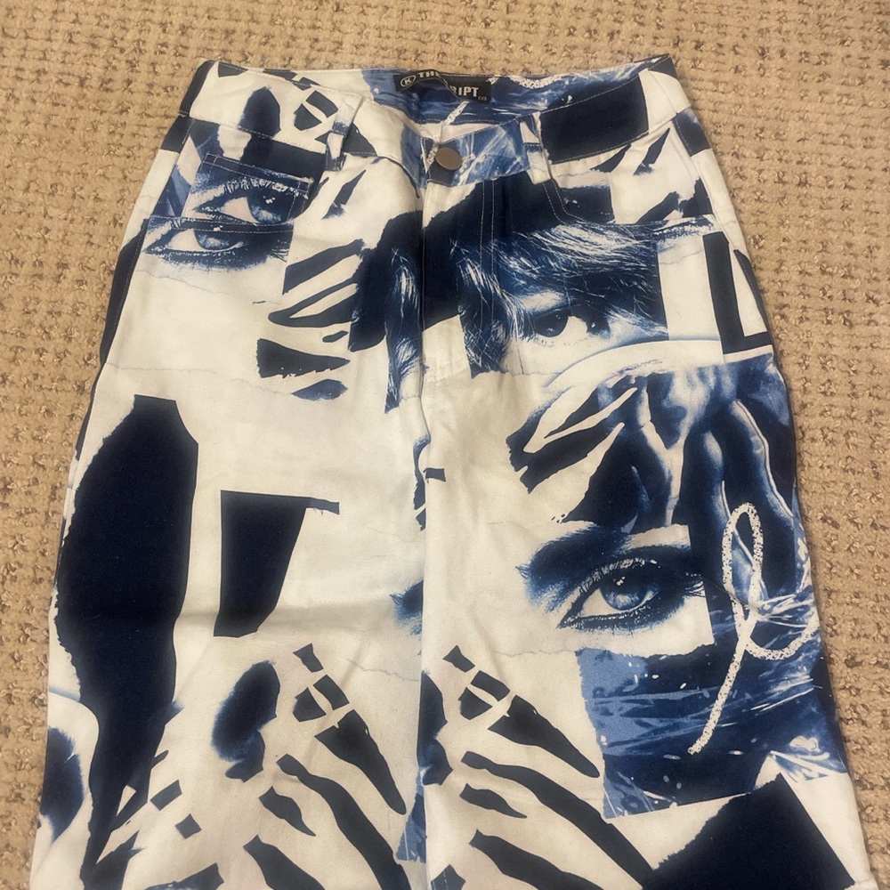 The Kript vanity pants size 24